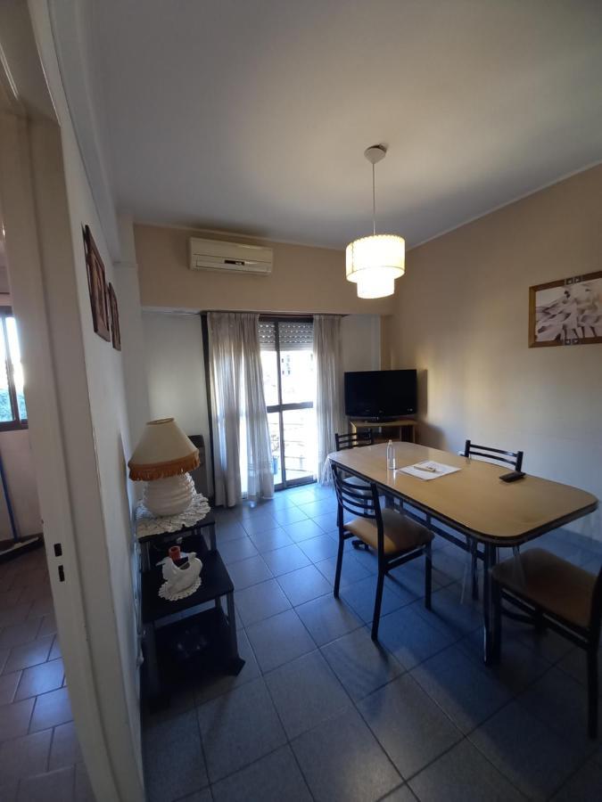 דירות Temporario La Plata Centro Balcon Al Frente מראה חיצוני תמונה